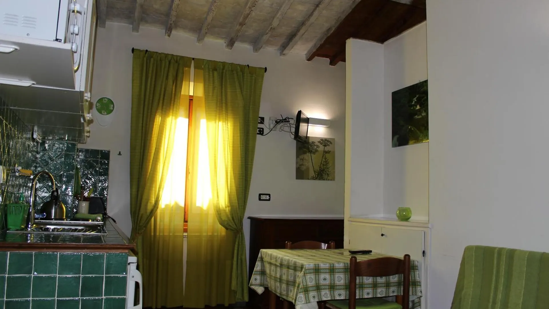 Konukevi Max Studios Floransa