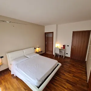 bed-breakfast-rezzonico.hotelinveneto.com/